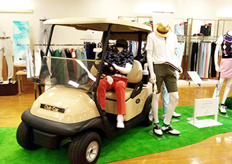展示会でのゴルフカート